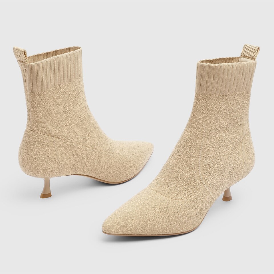 Louise Pointy Boots in Cloud Pink | Women's Sustainable and Stylish Shoes | VIVAIA