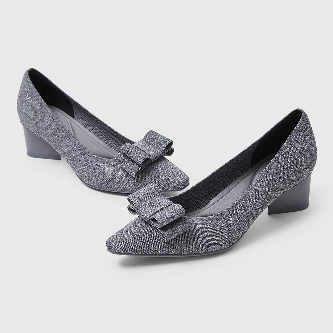 grey bow heels
