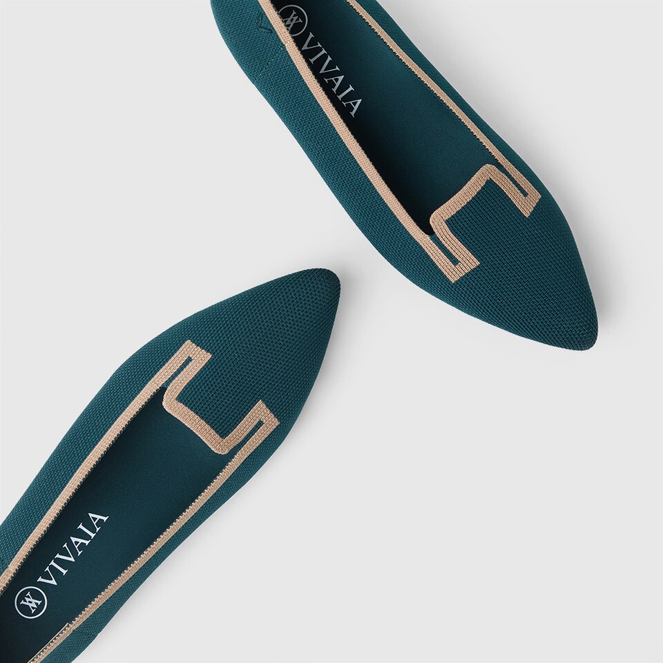 Manon Pointy Flats in Hunter Green | Women's Sustainable, Washable and Stylish Shoes | VIVAIA