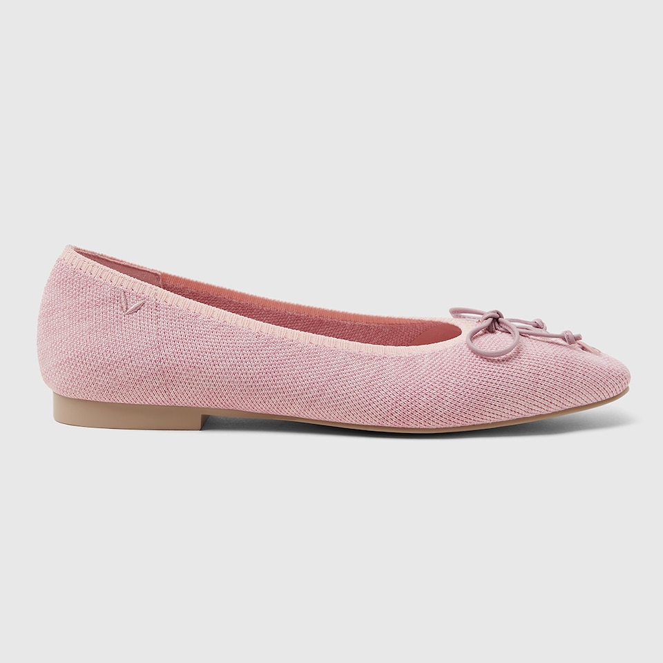 Elvira Square-toe Ballet Flats in Pale Pink | Women's Sustainable, Washable and Stylish Black Shoes | VIVAIA