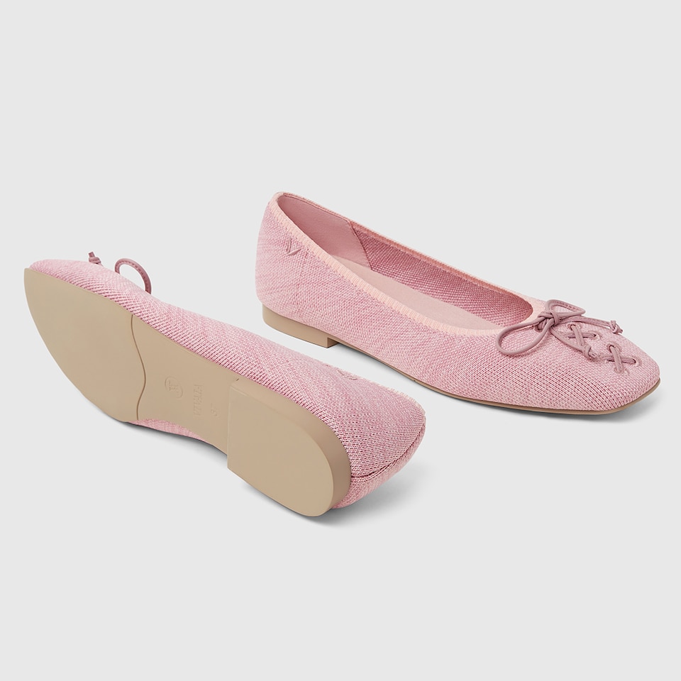 Elvira Square-toe Ballet Flats in Pale Pink | Women's Sustainable, Washable and Stylish Black Shoes | VIVAIA