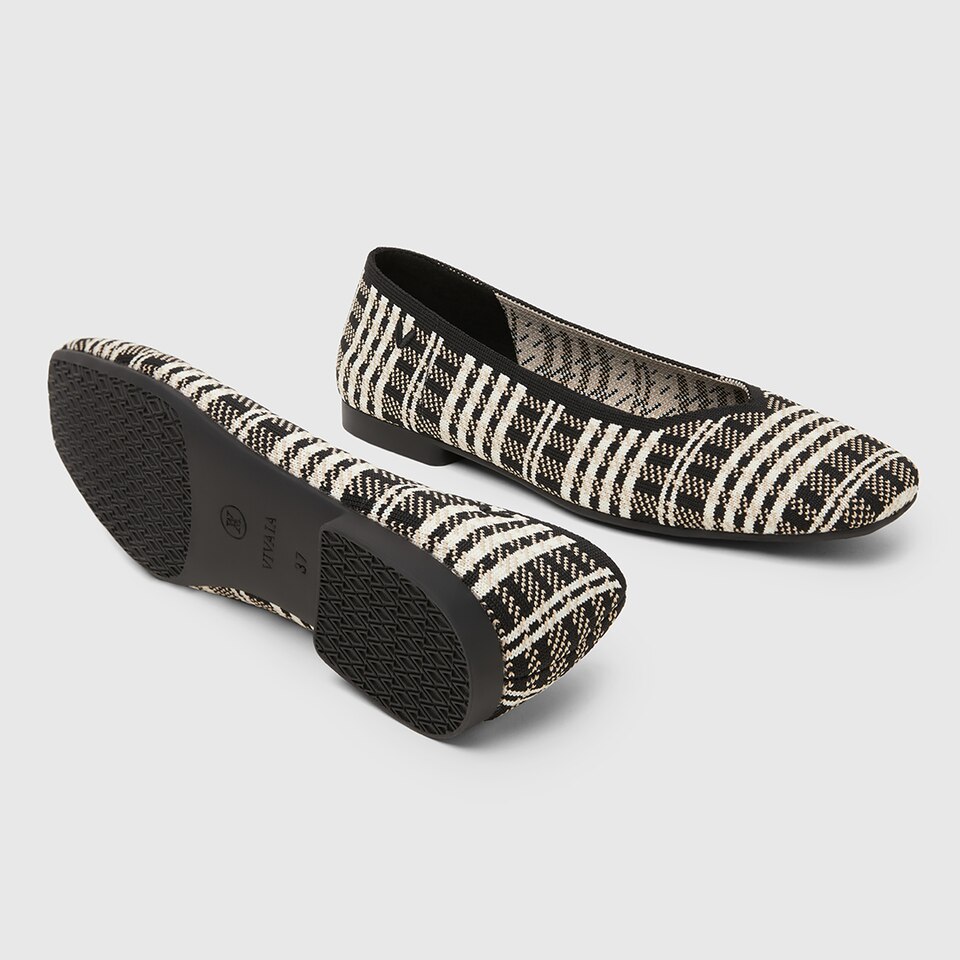 Margot Square-toe Flats in Black Plaid | Women's Sustainable, Washable and Stylish Shoes | VIVAIA