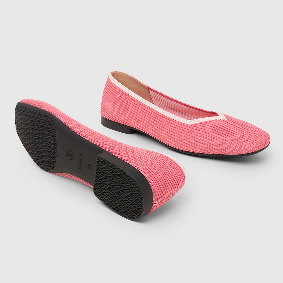 Margot Square-toe Machine Washable Flats in Punch Red | VIVAIA