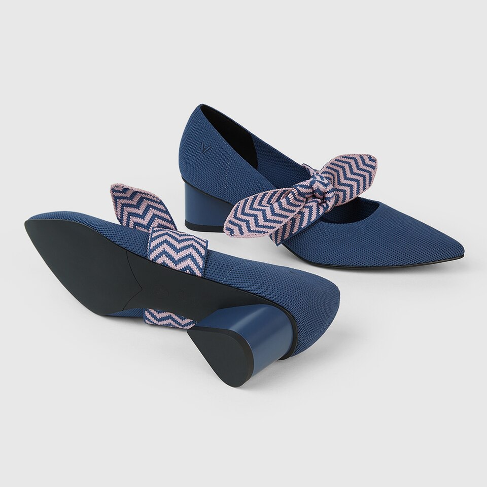 Aurora Pointy Heels in Berry Blue | Women's Sustainable and Stylish Shoes | VIVAIA