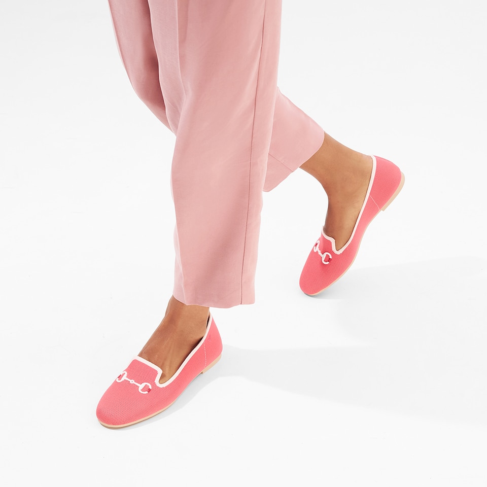 Eillen Round-toe Loafers in Coral Red | Women's Sustainable, Washable and Stylish Shoes | VIVAIA