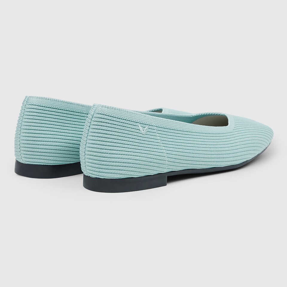 Margot Square-toe Flats in Mint Green | Women's Sustainable, Washable and Stylish Shoes | VIVAIA