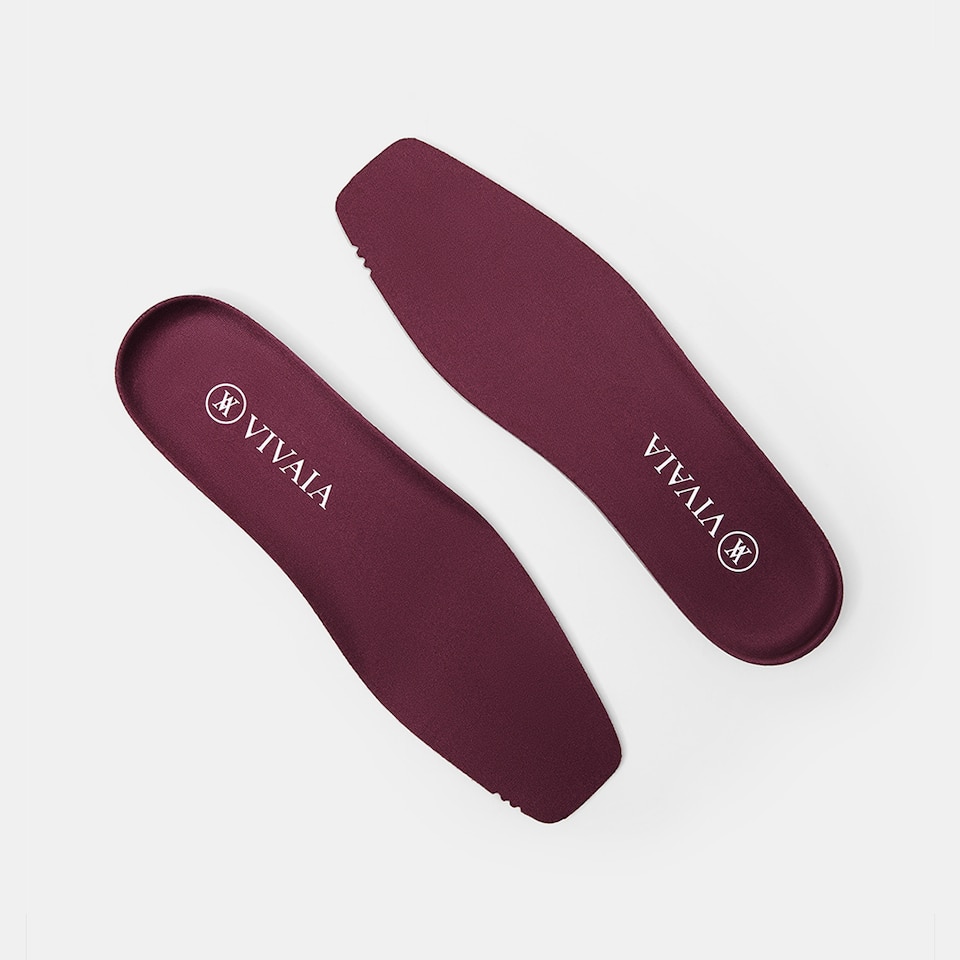 Breathable Square-toe Insoles in Bordeaux Red | Accessories | VIVAIA