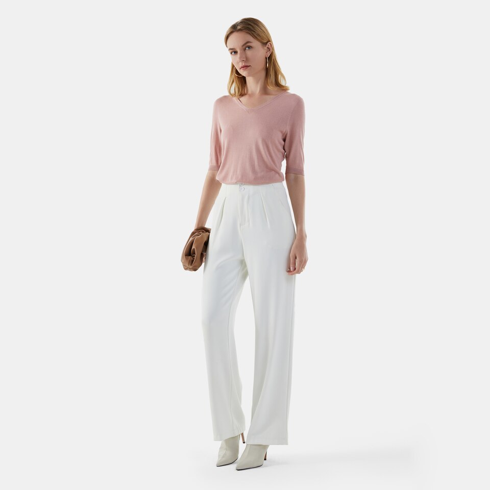 Paisley V-neck Top in Ash Rose | Women's Comfy Knitwears Made from Recycled Materials | VIVAIA
