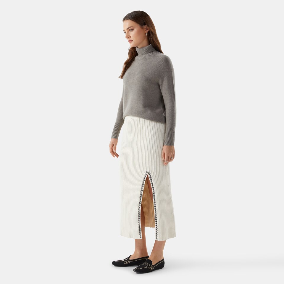 Cora Cashmere Turtle Neck Sweater in Oat Grey | Women's 100% Organic Comfy Knitwears | VIVAIA