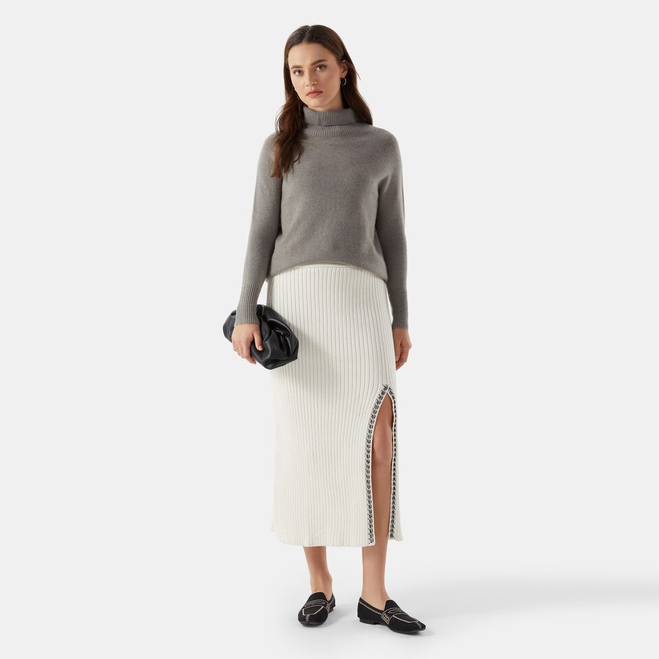 Cora Cashmere Turtle Neck Sweater in Oat Grey | Women's 100% Organic Comfy Knitwears | VIVAIA