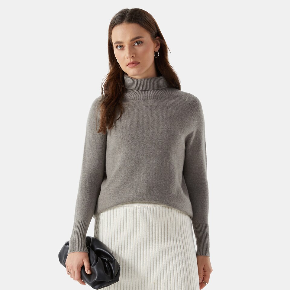 Cora Cashmere Turtle Neck Sweater in Oat Grey | Women's 100% Organic Comfy Knitwears | VIVAIA