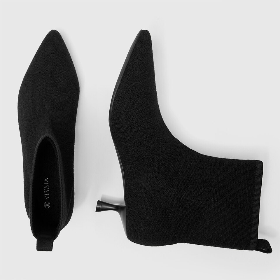 Naomi Wool Pointy Kitten Heel Boots in Black | Women's Sustainable and Stylish Shoes | VIVAIA