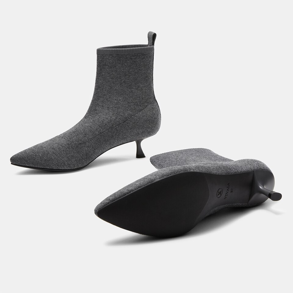 Naomi Wool Pointy Kitten Heel Boots in Rich Grey | Women's Sustainable and Stylish Shoes | VIVAIA