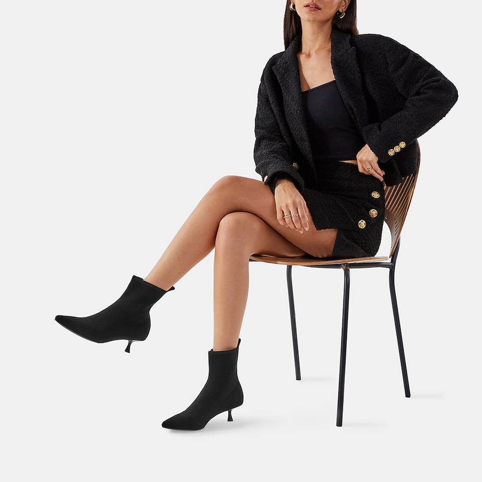 Naomi Wool Pointy Kitten Heel Boots in Black | Women's Sustainable and Stylish Shoes | VIVAIA