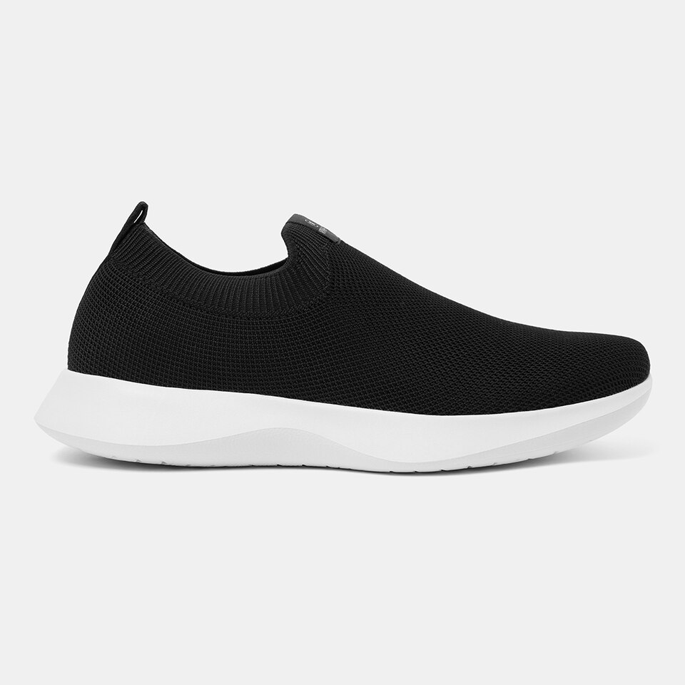 Bernie Waterproof Slip on Sneakers in Solid Black | Men's Sustainable and Stylish Shoes | VIVAIA
