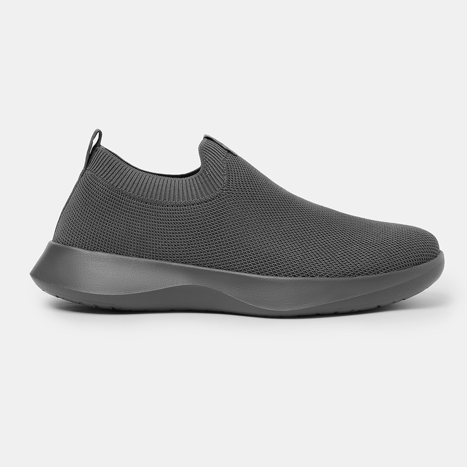 Bernie Waterproof Slip on Sneakers in Solid Black | Men's Sustainable and Stylish Shoes | VIVAIA