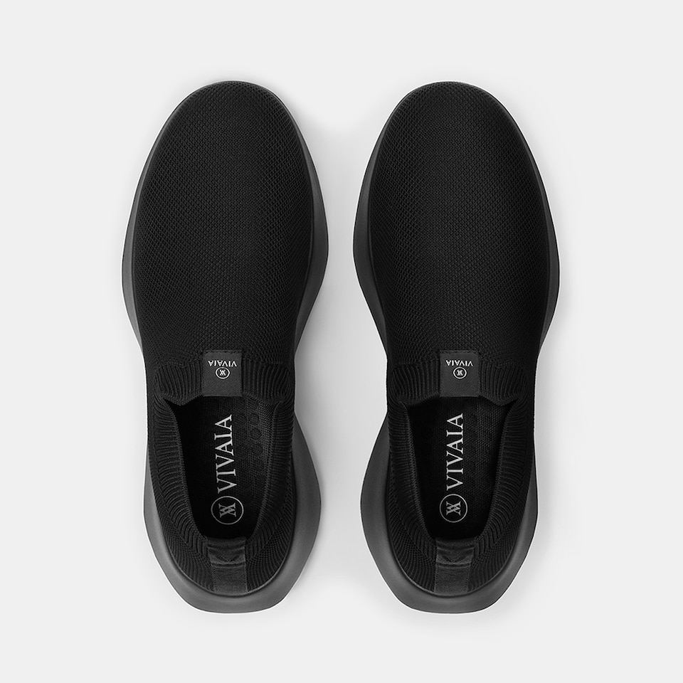 Bernie Waterproof Slip on Sneakers in Solid Black | Men's Shoes | VIVAIA