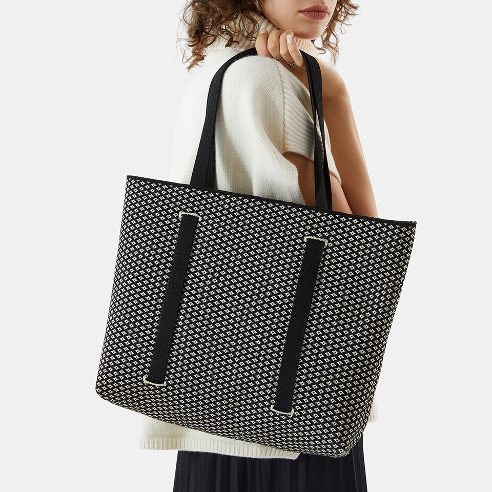 Zaneta Tote Bag in Diamond | Women's Sustainable, Washable and Stylish Bags | VIVAIA