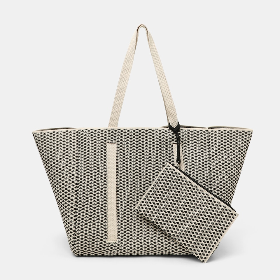 Hallie Tote Bag in Diamond | Women's Sustainable, Washable and Stylish Bags | VIVAIA
