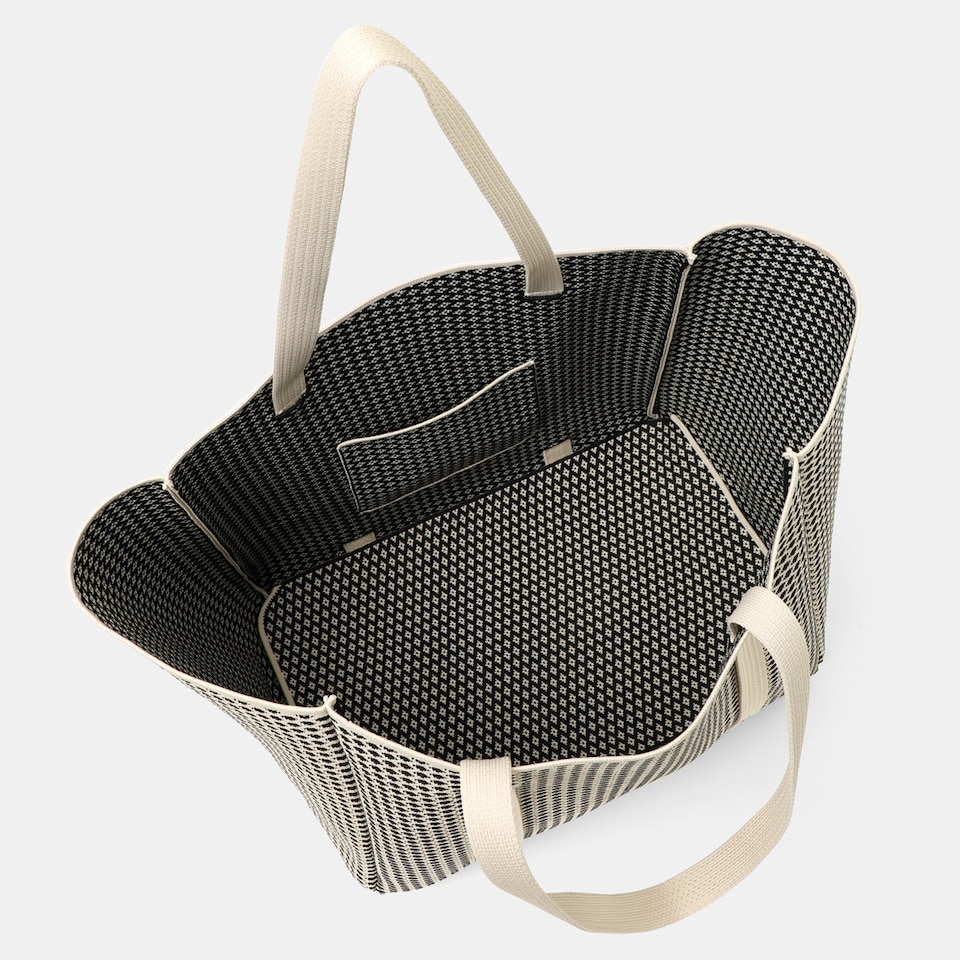 Hallie Tote Bag in Diamond | Women's Sustainable, Washable and Stylish Bags | VIVAIA
