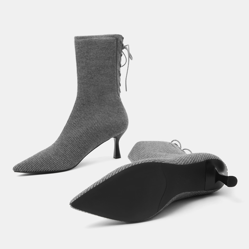 Phoebe Kitten Heel Boots in Black | Women's Sustainable and Stylish Shoes | VIVAIA