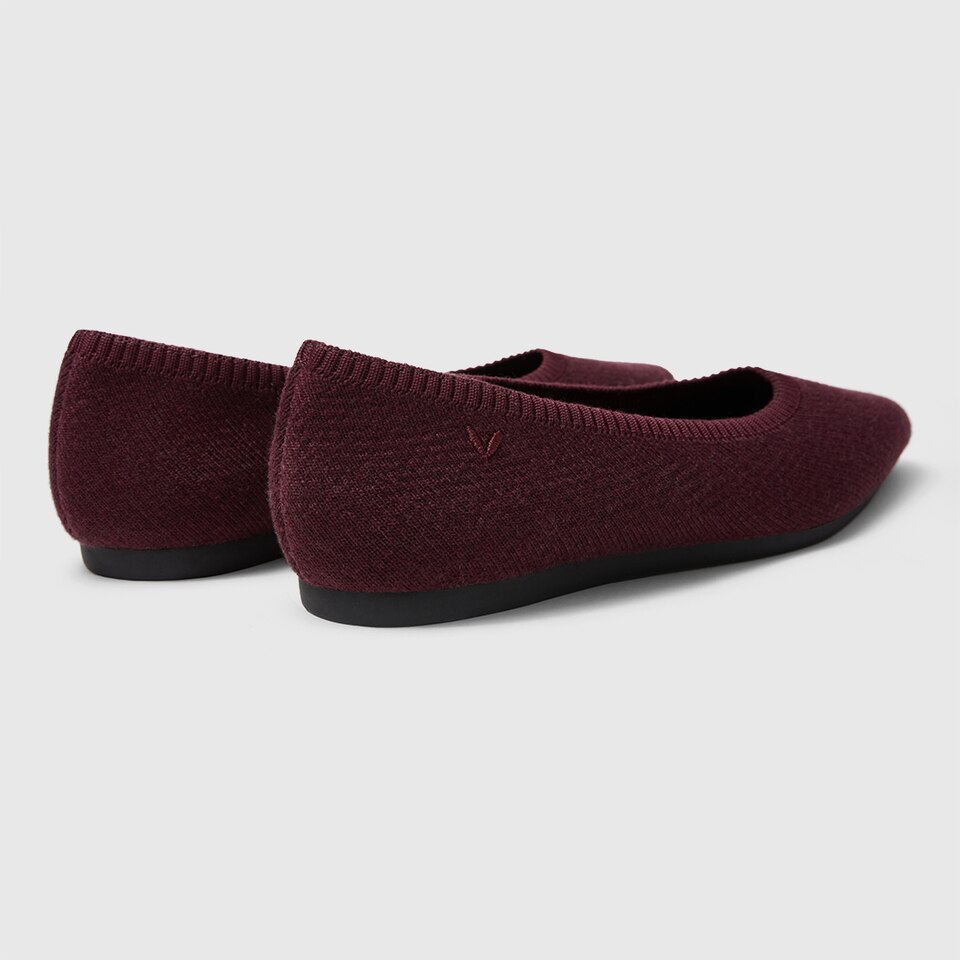 Aria Pointy Wool Flats in Garnet Red | Women's Sustainable,Washable and Stylish Shoes | VIVAIA
