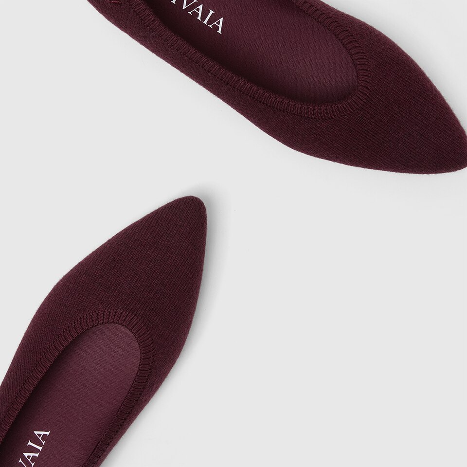 Aria Pointy Wool Flats in Garnet Red | Women's Sustainable,Washable and Stylish Shoes | VIVAIA