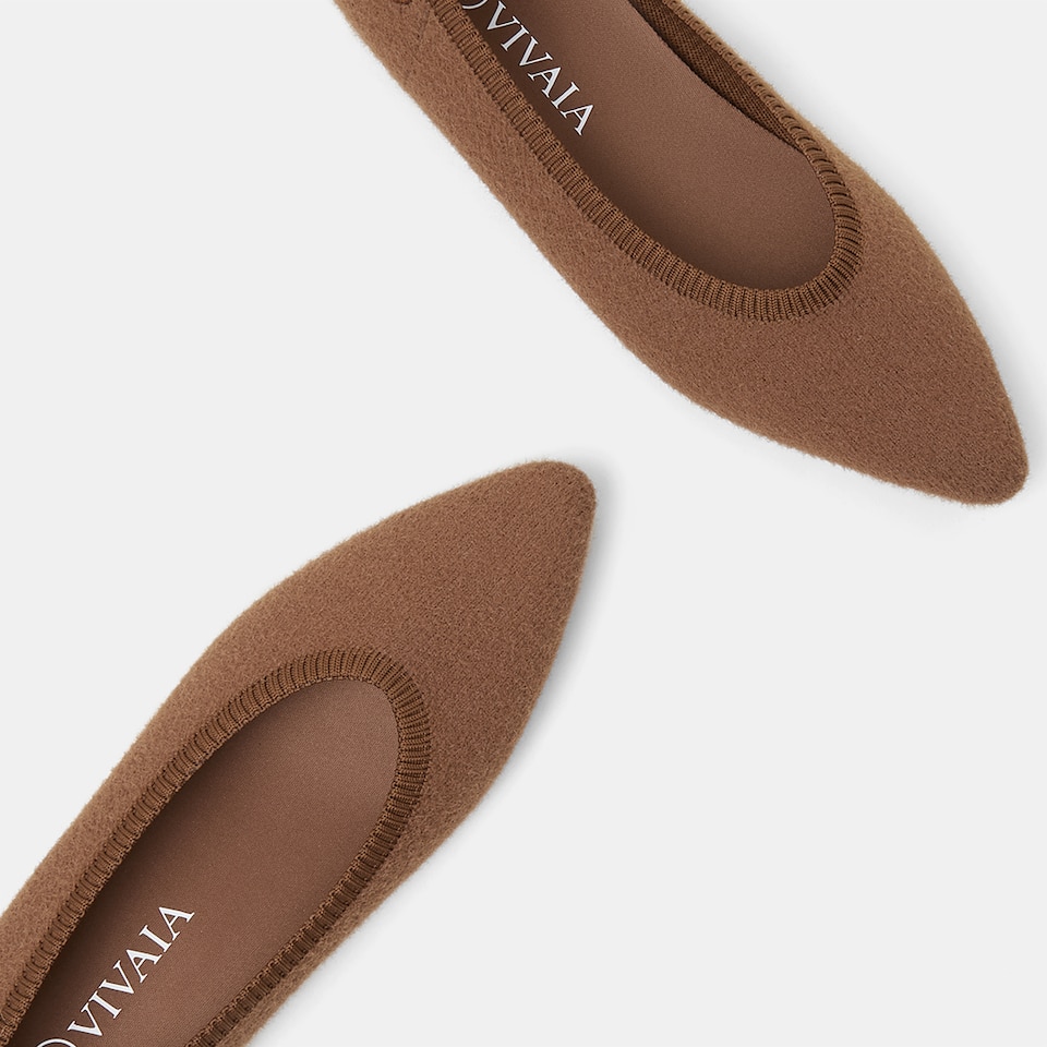 Aria Pointed Wool Flats For Women in Nature Brown | VIVAIA