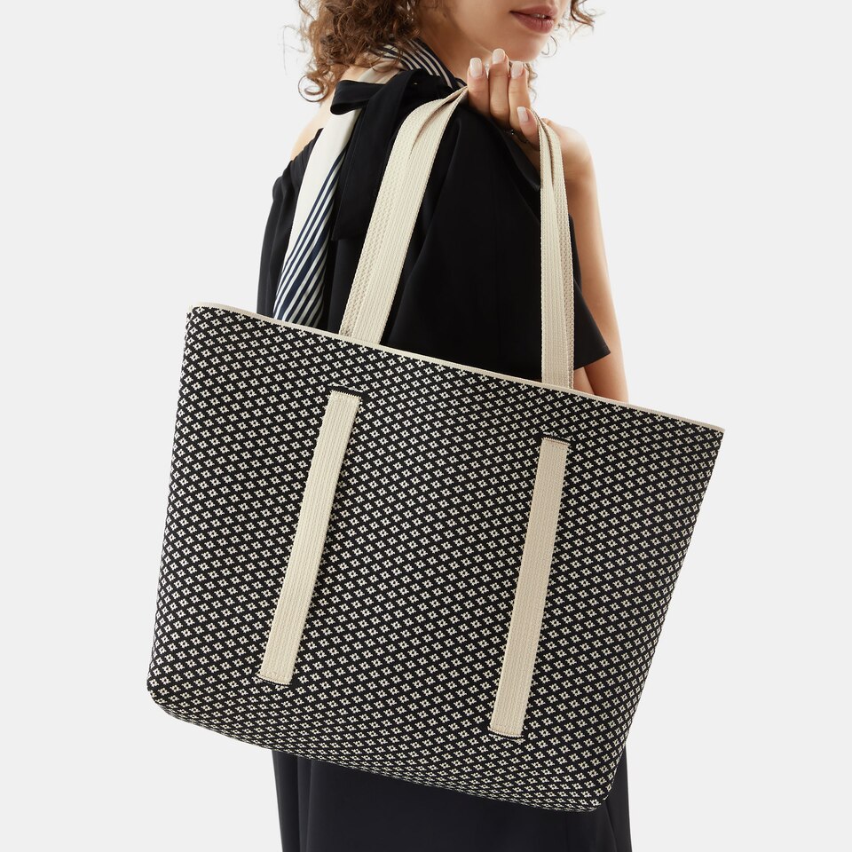 Zaneta Tote Bag in Black White | Women's Sustainable, Washable and Stylish Bags | VIVAIA