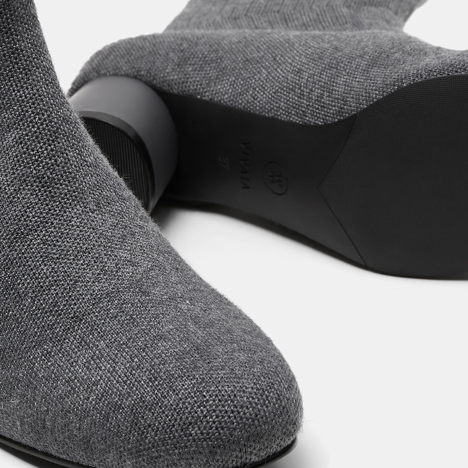 Zoe Round-toe Wool Ankle Boots in Rich Grey | Women's Sustainable and Stylish Shoes | VIVAIA