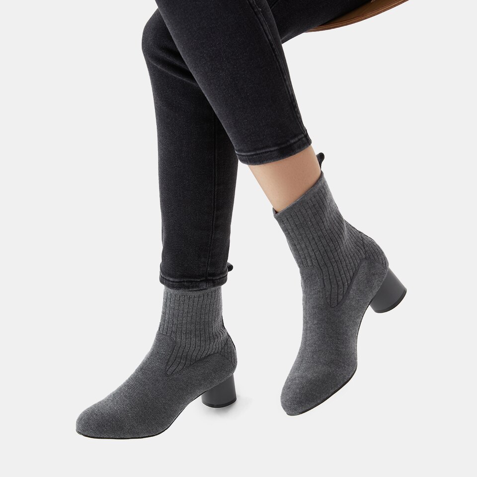 Zoe Round-toe Wool Ankle Boots in Rich Grey | Women's Sustainable and Stylish Shoes | VIVAIA