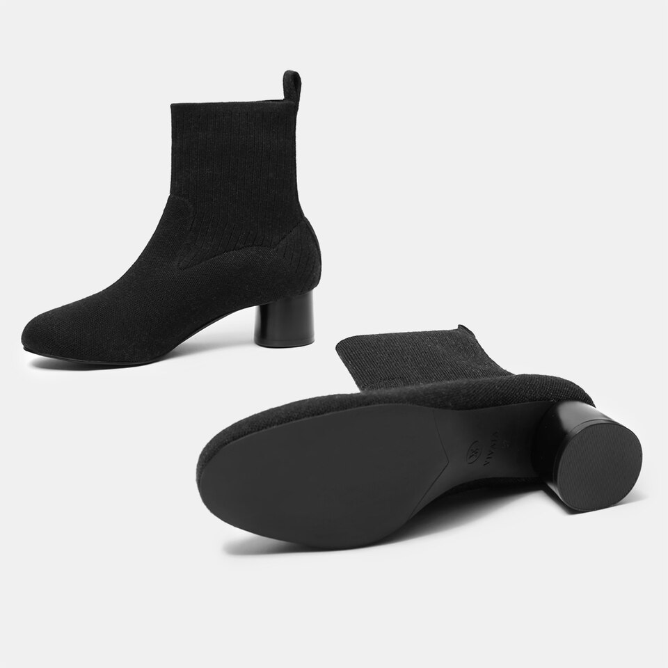 Zoe Round-toe Wool Ankle Boots in Black | Women's Sustainable and Stylish Shoes | VIVAIA