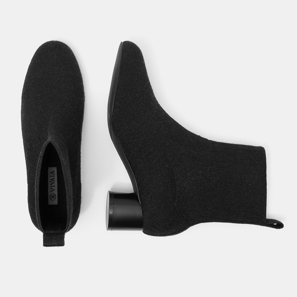 Zoe Round-toe Wool Ankle Boots in Black | Women's Sustainable and Stylish Shoes | VIVAIA