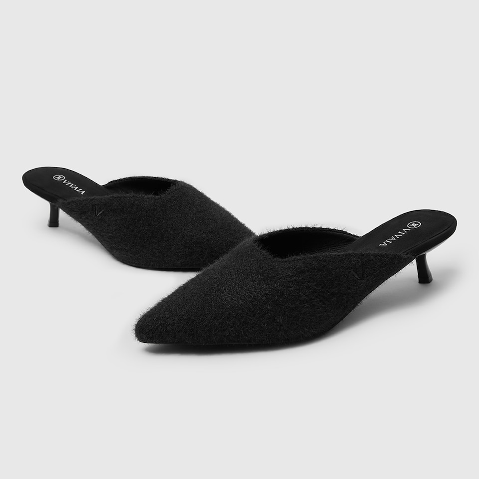 Karen Pointy Mules in Solid Black | Women's Sustainable and Stylish Shoes | VIVAIA