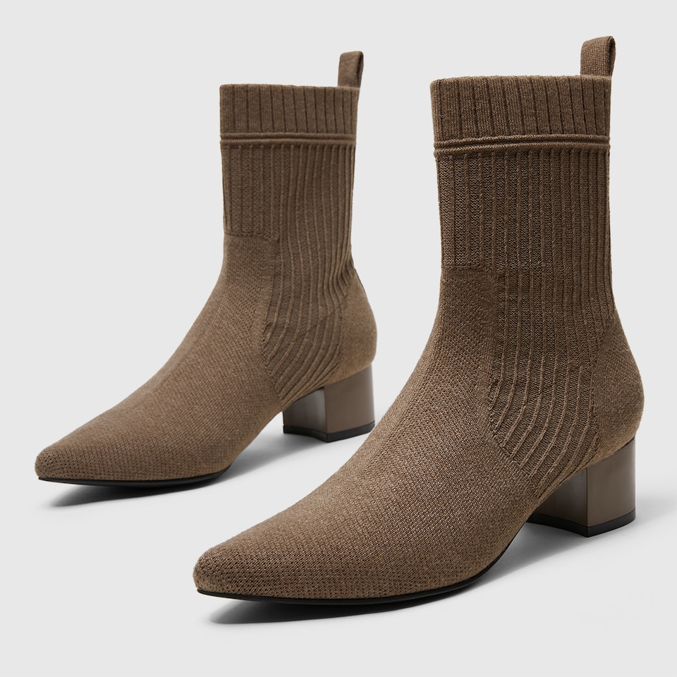 Yedda Pointy Block Heel Wool Boots in Tan Russet | Women's Sustainable and Stylish Shoes | VIVAIA
