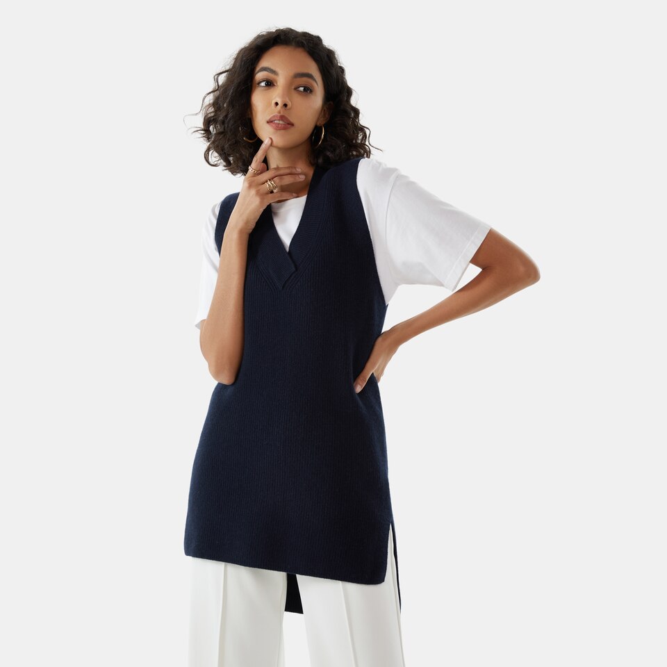 Zamia Merino Wool V-neck Vest in Dark Blue | Women's Organic, Sustainable and Stylish Knitwears | Clothing | VIVAIA
