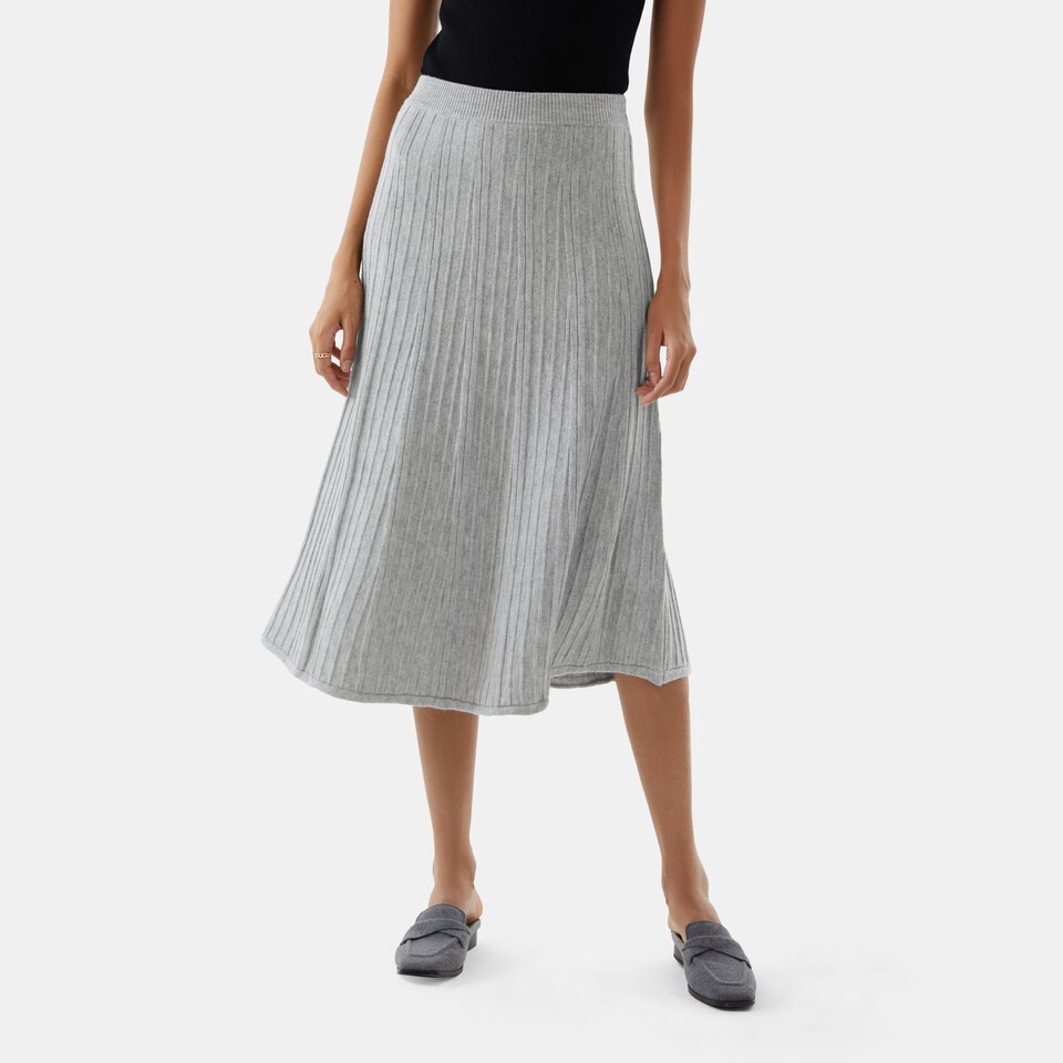 Gaia Merino Wool Midi Skirt in Dapple Grey | Women's Organic, Sustainable and Stylish Knitwears | Clothing | VIVAIA
