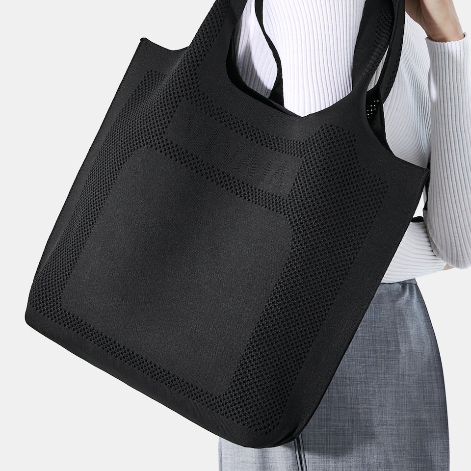 Zahara Tote Bag in Black | Women's Sustainable, Washable and Stylish Bags | VIVAIA