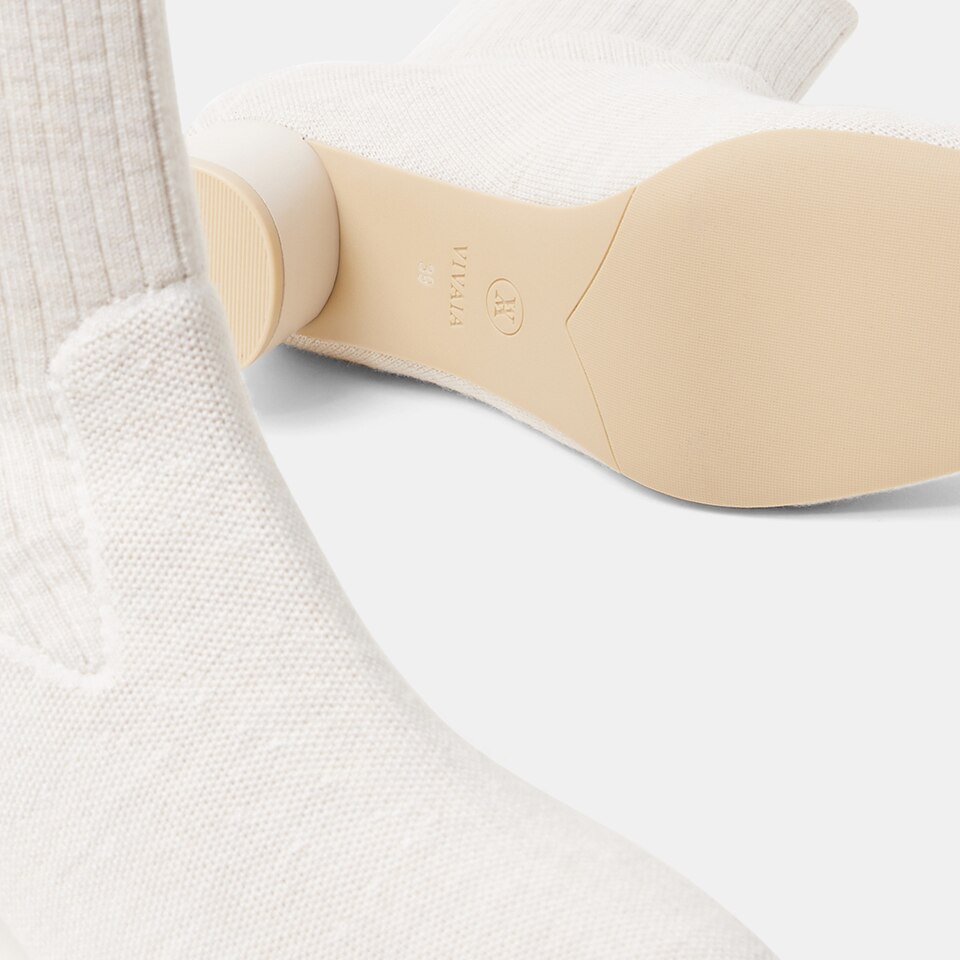Zoe Wool Round-toe Boots in Cream Ivory | Women's Sustainable and Stylish Shoes | VIVAIA