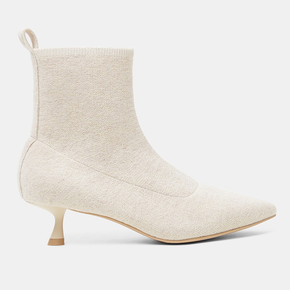 Naomi Pointy Wool Boots in Cream Ivory | Women's Sustainable and Stylish Shoes | VIVAIA