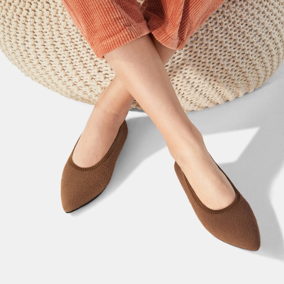 Aria Pointed Wool Flats For Women in Nature Brown | VIVAIA