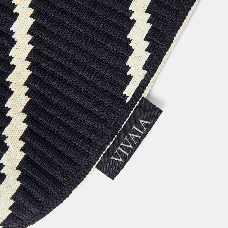 Wallace Tote in Dark Chevron | Women's Sustainable, Washable and Stylish Knitbags | Accessories | VIVAIA