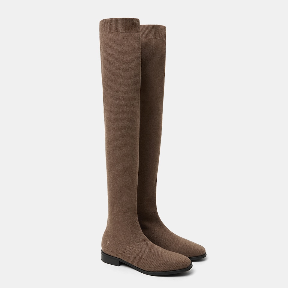 Happer Wool Square-toe Boots in Tan Russet | Women's Sustainable and Stylish Shoes | VIVAIA
