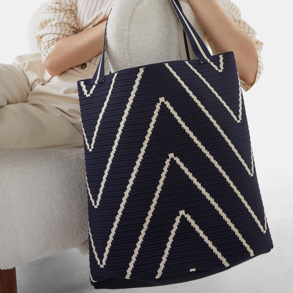 Colette Bucket Tote Bag in Blue Beige | Women's Sustainable, Washable and Stylish Knitbags | VIVAIA