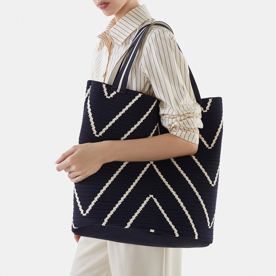 Colette Bucket Tote Bag in Blue Beige | Women's Sustainable, Washable and Stylish Knitbags | VIVAIA