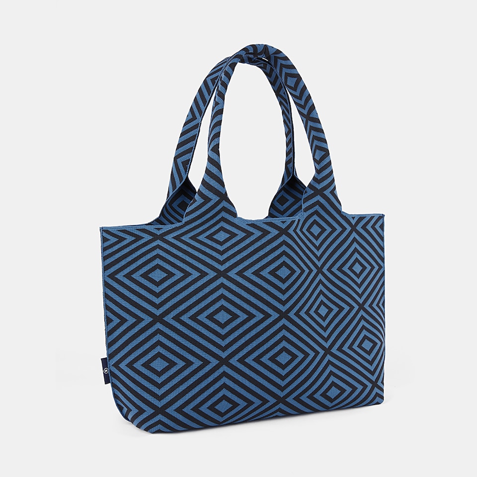 Wallace Tote Bags in Blue | Women's Sustainable, Washable and Stylish Knitbags | VIVAIA