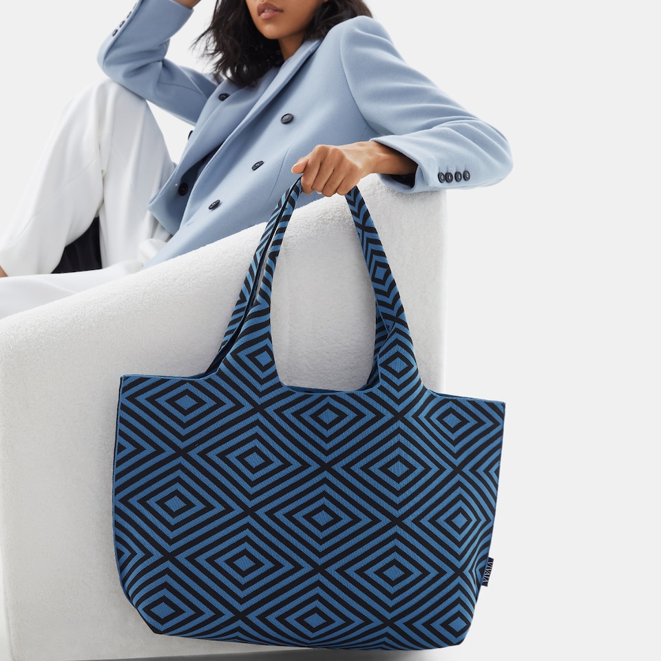 Wallace Tote Bags in Blue | Women's Sustainable, Washable and Stylish Knitbags | VIVAIA