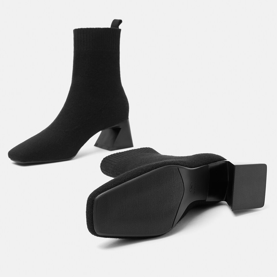 Regina Wool Boots in Black | Women's Sustainable and Stylish Shoes | VIVAIA