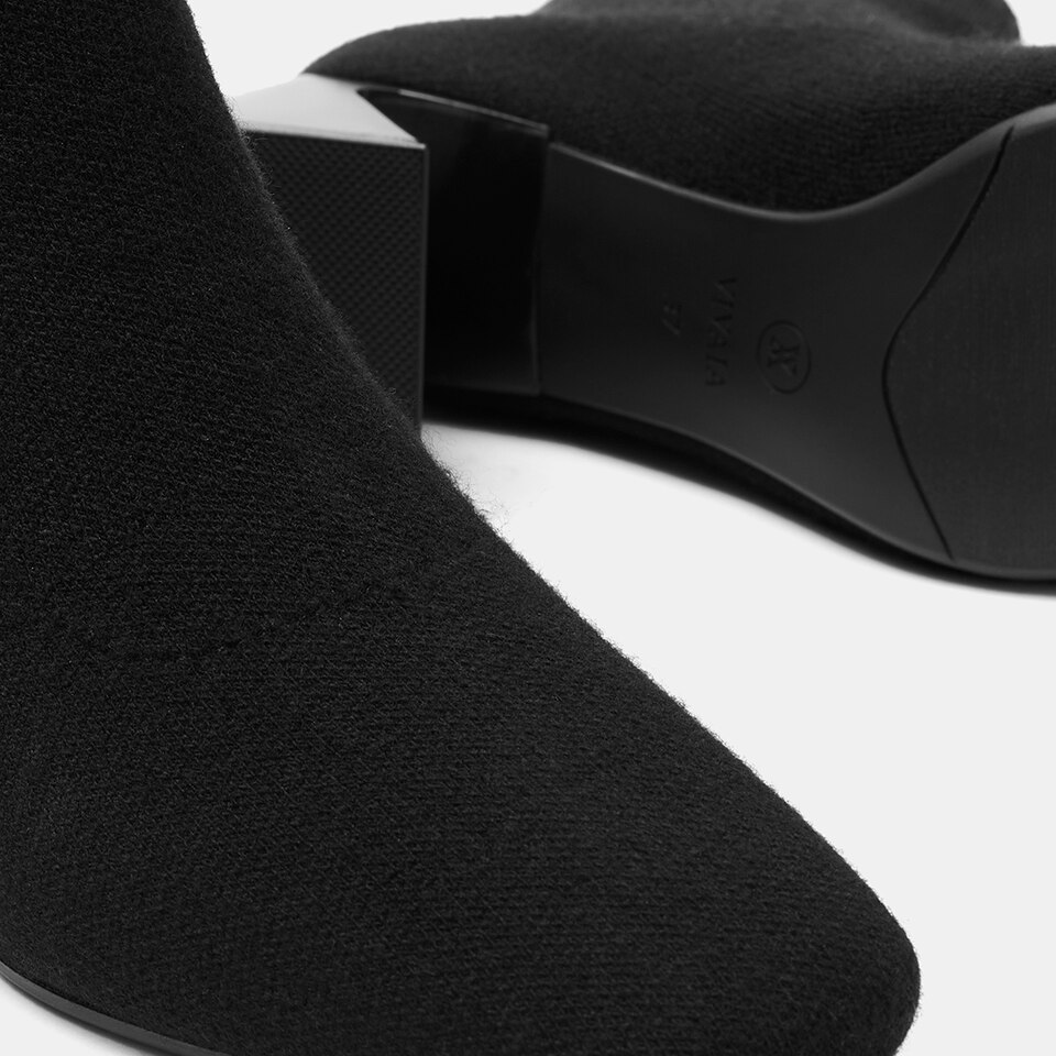Regina Wool Boots in Black | Women's Sustainable and Stylish Shoes | VIVAIA