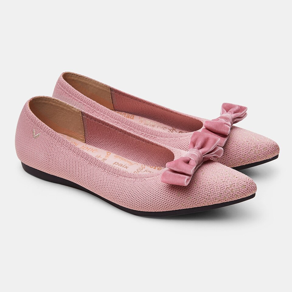 Aria Holiday Edition Pointy Flats in Pale Pink | Women's Sustainable,Washable and Stylish Shoes | VIVAIA